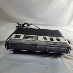 General Electric (GE) Grad-U-Wake AM/FM Model 7- 4800A Tested